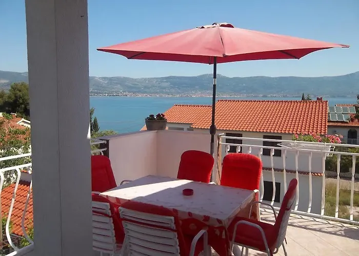 Mihovilovic Apartment *