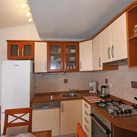 Mihovilovic Apartman *