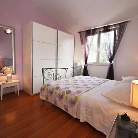 Apartman Mihovilovic *