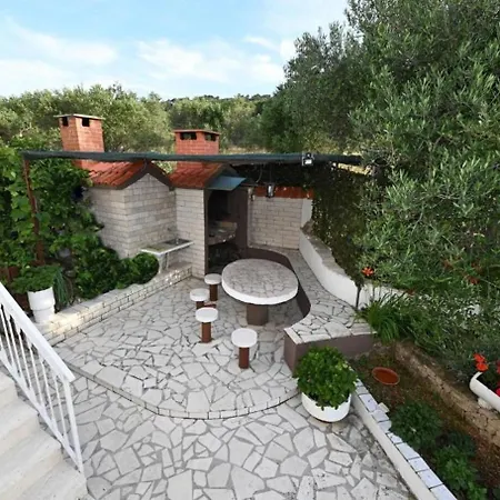 Mihovilovic Apartman