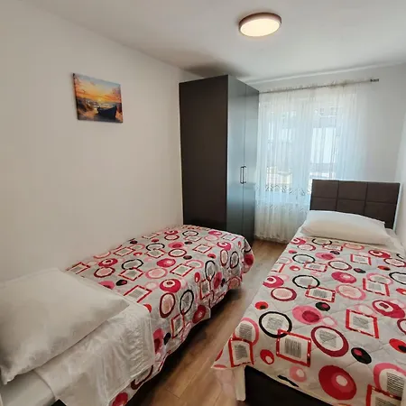 Apartament Mihovilovic *